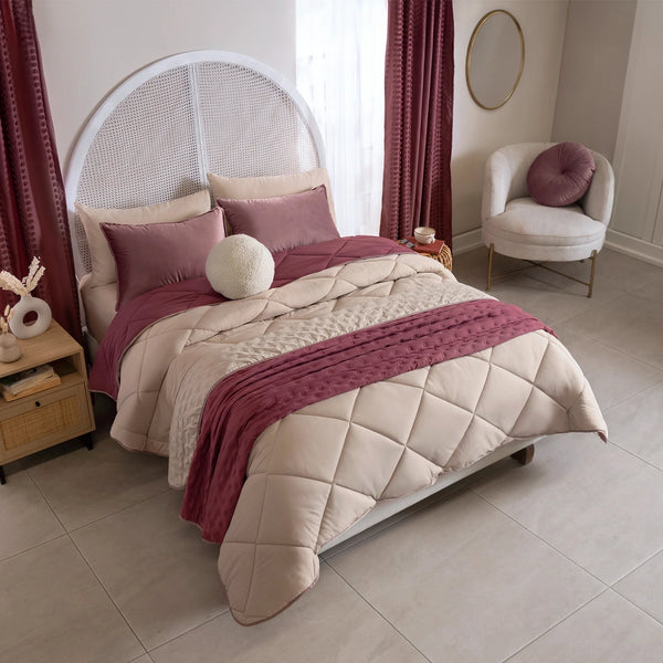 Combo Edredón doble faz vino  + Quilt doble faz + fundas + cojin